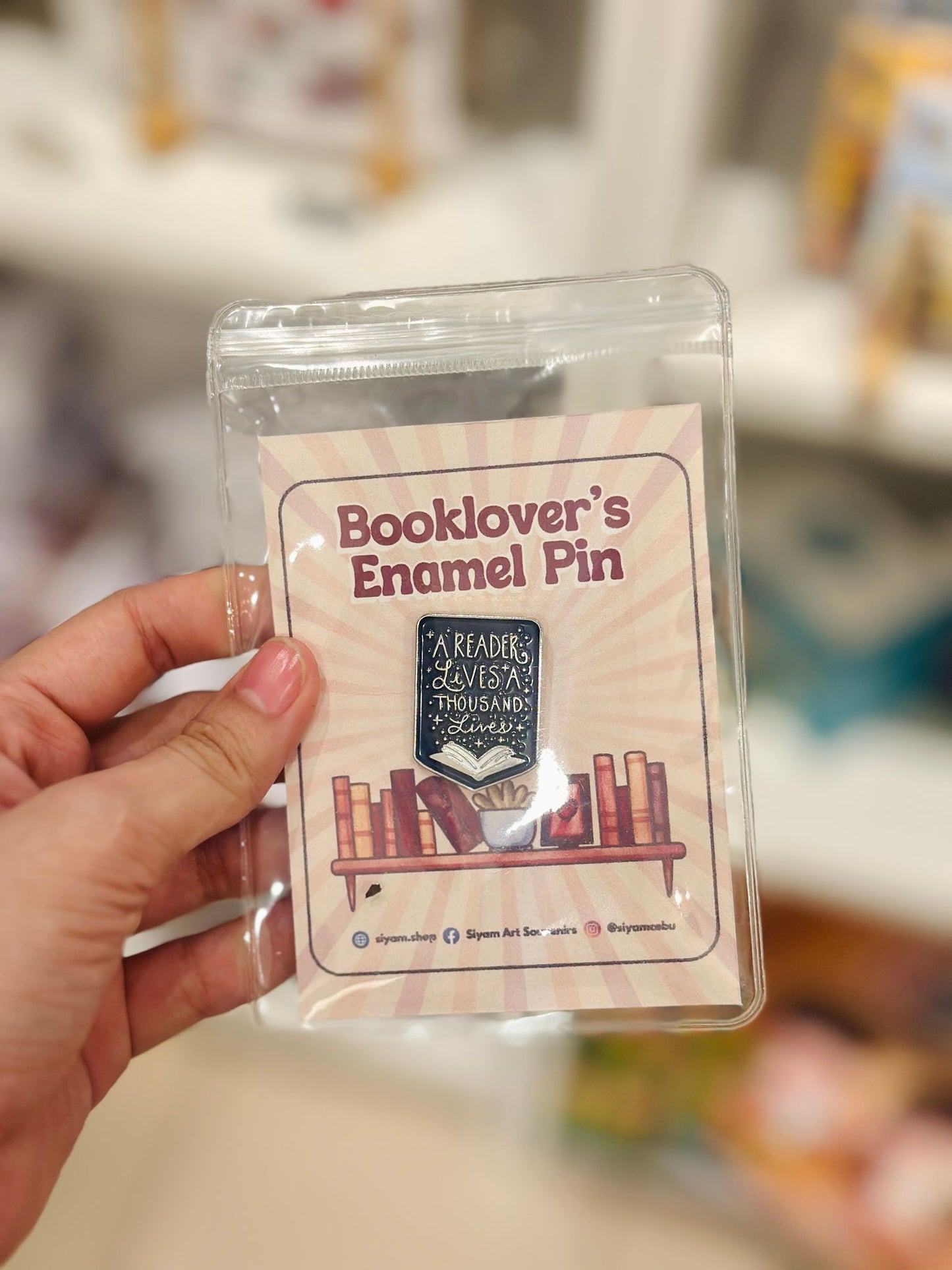 Booklover's Enamel Pin