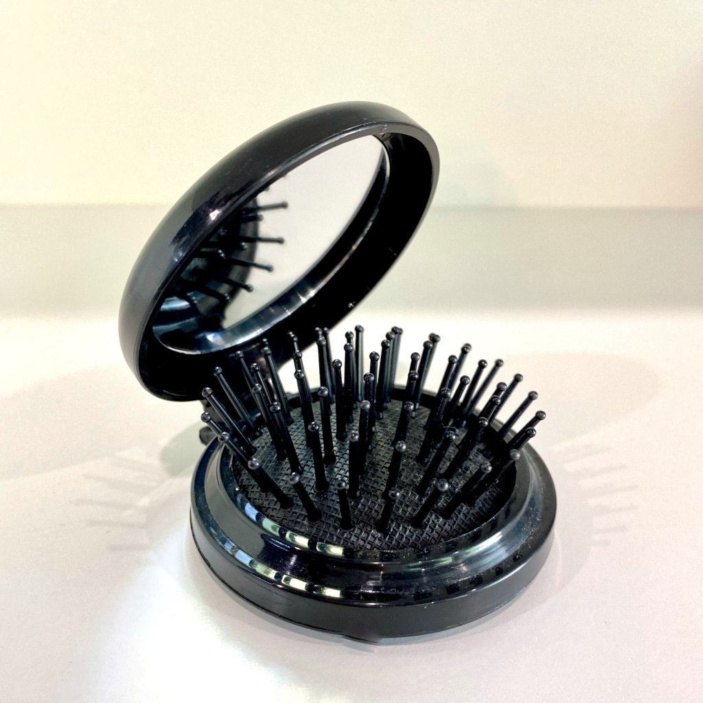 Foldable Comb with Mirror